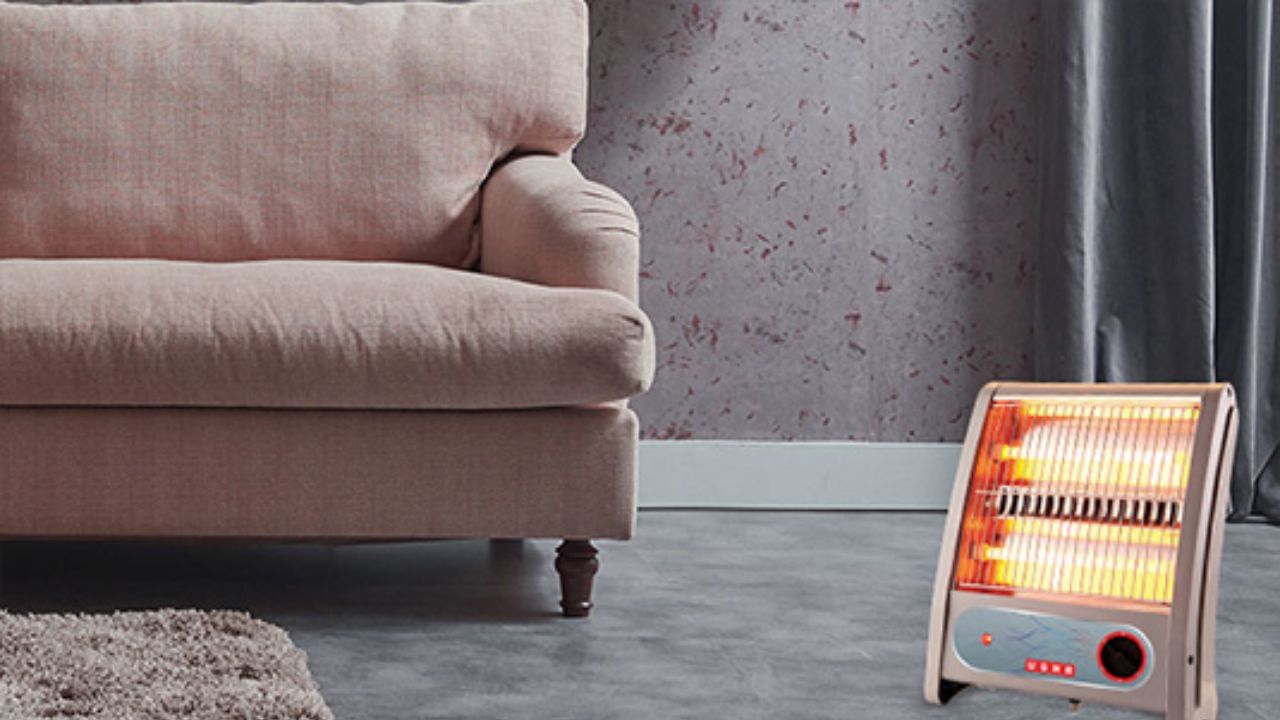 રૂમ હીટરમાંથી કાર્બન મોનોક્સાઇડ ગેસ બહાર આવે છે. તેનો સતત ઉપયોગ તમારા માટે ખૂબ જ ખતરનાક સાબિત થઈ શકે છે. આવી સ્થિતિમાં તમારે રૂમ હીટરનો ઉપયોગ મર્યાદિત સમય માટે જ કરવો જોઈએ. ઓરડાનું તાપમાન એક સ્તરે પહોંચ્યા બાદ હીટર બંધ કરી દેવું જોઈએ. તેનો વધુ પડતો ઉપયોગ તમારા સ્વાસ્થ્યને પણ નુકસાન પહોંચાડી શકે છે. જ્યાં સુધી રૂમ ગરમ ન થાય ત્યાં સુધી તમારે હીટર ચલાવવું જોઈએ. (Photo Social Media)