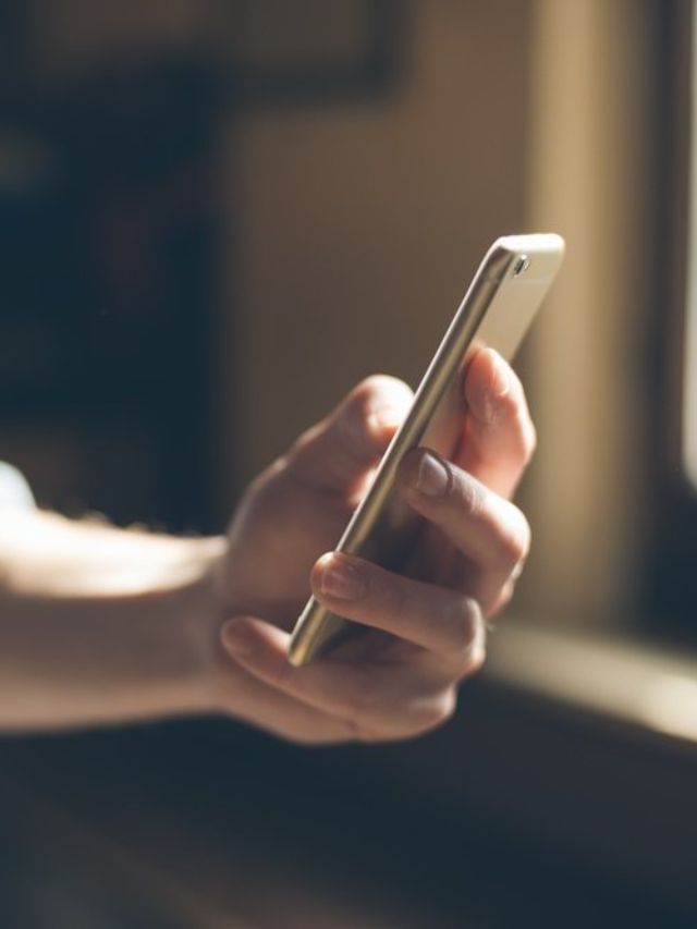 આ ટ્રિકથી વોટ્સએપમાં ડિલીટ કરેલા કોઇકના મેસેજ વાંચી શકાશે