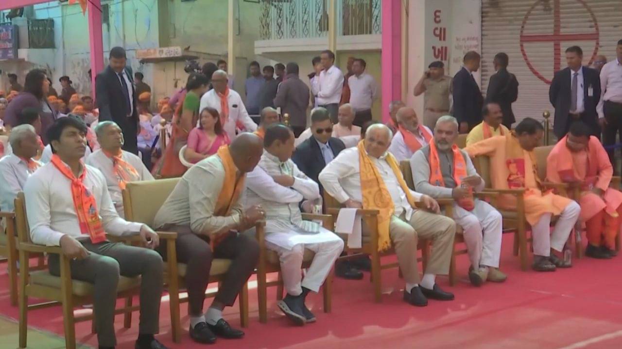 અમદાવાદ  : CM ભૂપેન્દ્ર પટેલે શીલજમાં નિહાળી પ્રાણ પ્રતિષ્ઠા, જુઓ વીડિયો