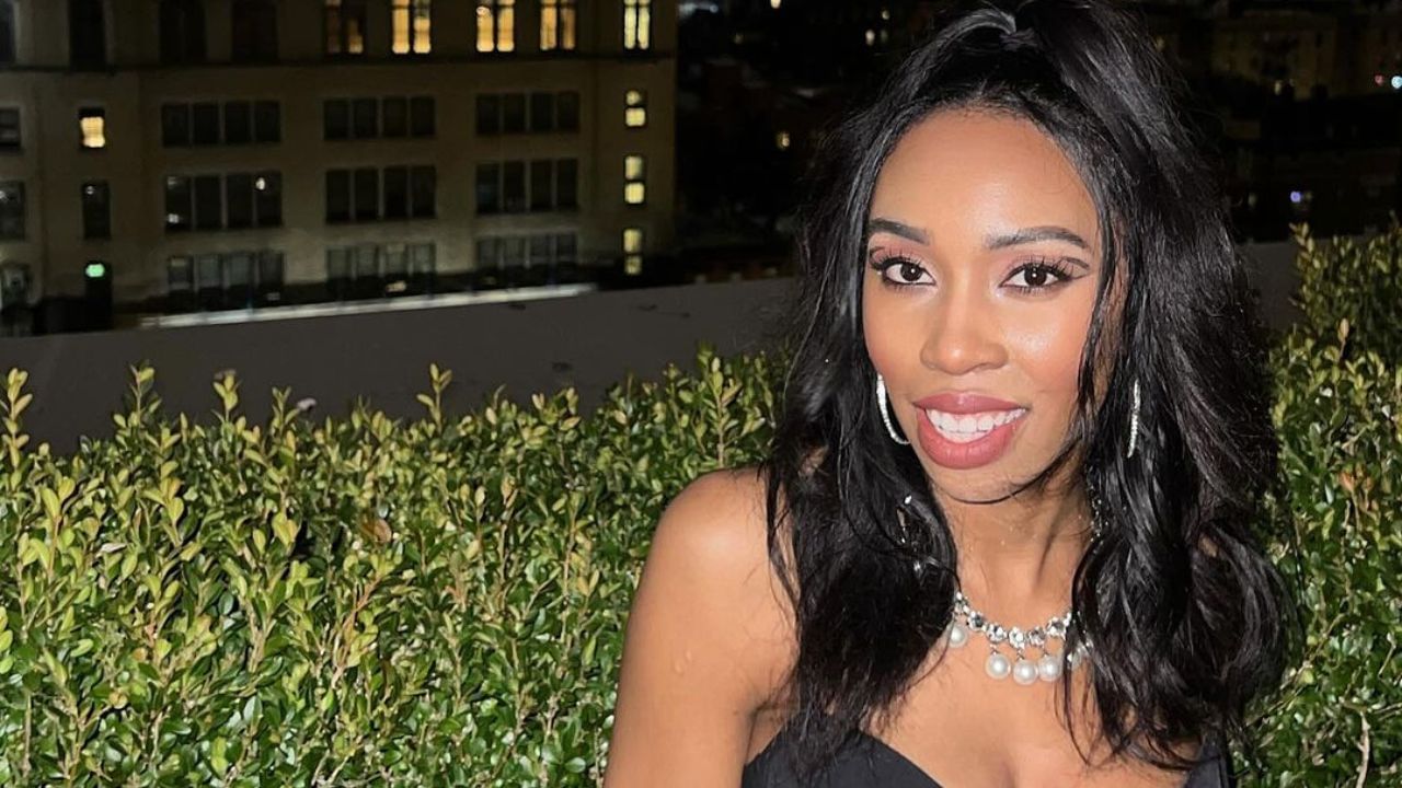 મળતી જાણકારી અનુસાર નવા વર્ષે 1 જાન્યુઆરી 2024ના રોજ કેરી સાથે અકસ્માત થયો હતો. આ હિટ એન્ડ રનનો મામલો કહેવામાં આવી રહ્યો છે. અકસ્માત બાદ અભિનેત્રીને હોસ્પિટલમાં દાખલ કરવામાં આવી છે. જ્યાં તેની સારવાર ચાલી રહી છે. તેના શરીરમાં અનેક ફેક્ચર જોવા મળી રહ્યા છે દાંત અને હાડકાં તૂટી ગયા છે.