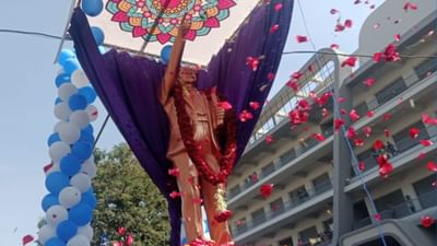 અરવલ્લીઃ મોડાસા એસટી બસ પોર્ટ પાસે ડો. આંબેડકરની પ્રતિમાનું અનાવરણ કરાયું અરવલ્લીઃ મોડાસા એસટી બસ પોર્ટ પાસે ડો. આંબેડકરની પ્રતિમાનું અનાવરણ કરાયું