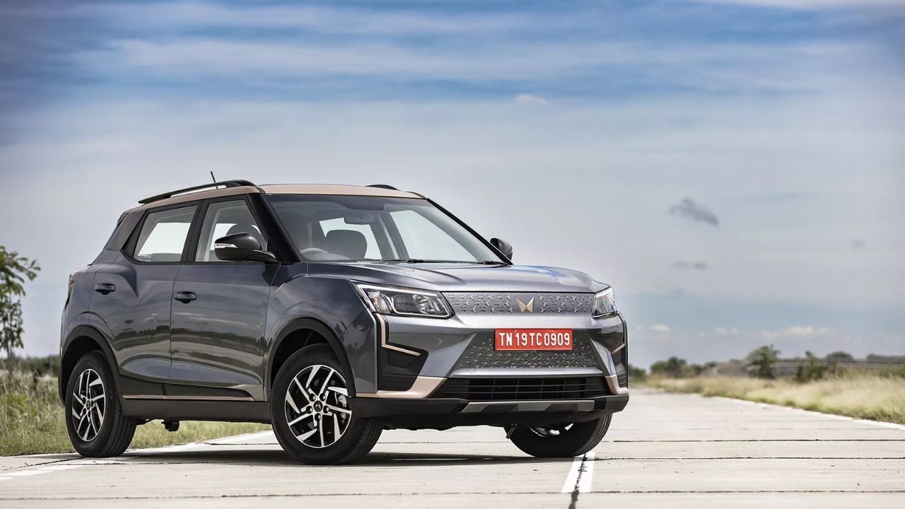 કાર 50થી વધુ સુવિધાઓ સાથે Adrenox કનેક્ટેડ કાર સિસ્ટમ તેમજ ડ્યુઅલ-ઝોન ઓટોમેટિક ટેમ્પરેચર કંટ્રોલ, રીઅર એસી વેન્ટ અને વાયરલેસ ચાર્જર પણ છે. તો એલેક્સાના કારણે સરળ નેવિગેશન અને યુઝર્સ ફ્રેન્ડલી ડ્રાઇવિંગનો અનુભવ થશે.