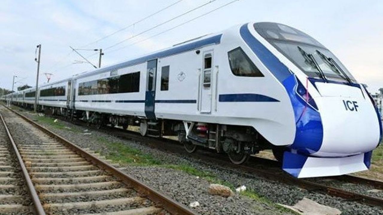 Railway News vande bharat express train jammu and kashmir (5)