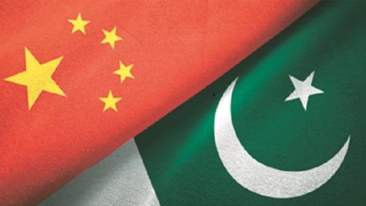 Pakistan seeks loan from China USD 2 billion (1)