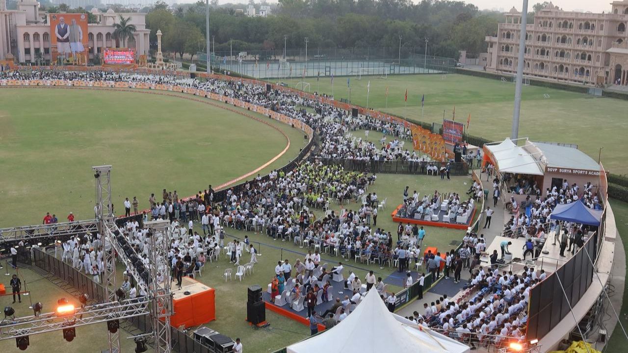 Gandhinagar Lok Sabha Premier League opening ceremony Amit Shah Hardik Pandya (1)