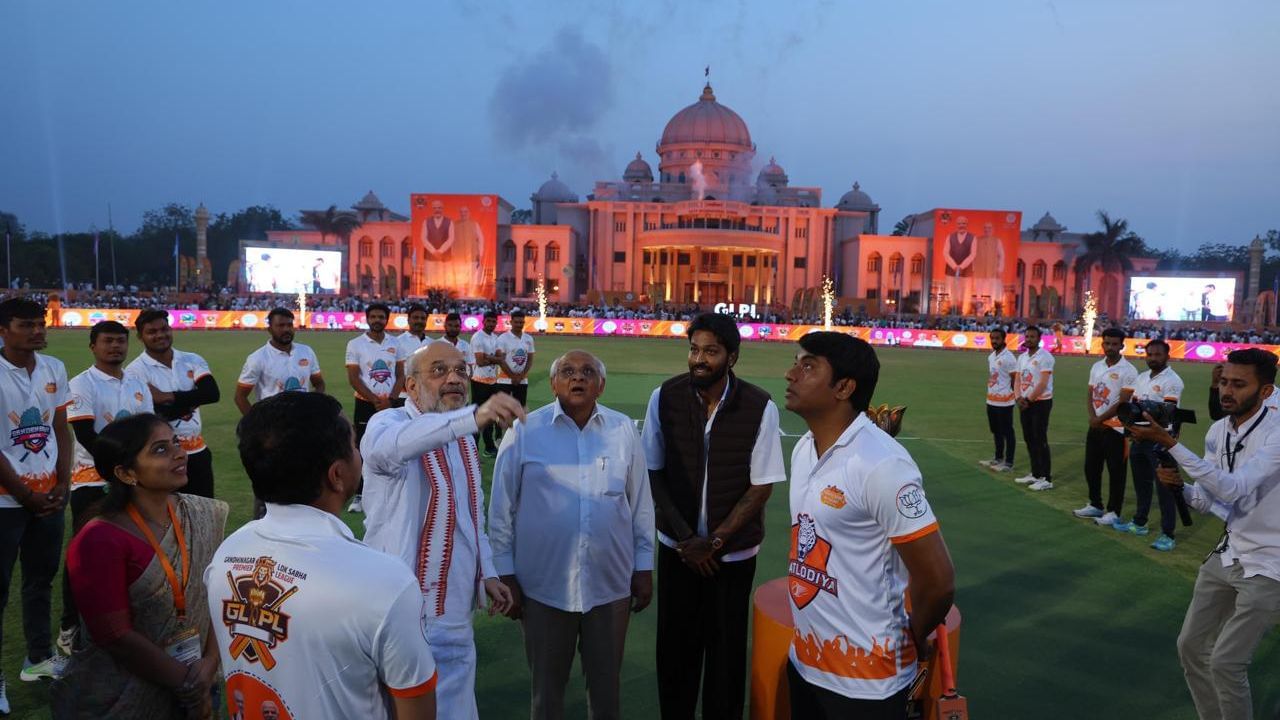 Gandhinagar Lok Sabha Premier League opening ceremony Amit Shah Hardik Pandya (3)