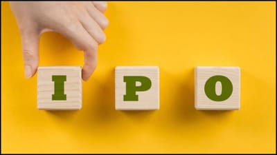 સ્ટ્રીમિંગ પ્લેટફોર્મ ઉલ્લુ ડિજિટલે IPO દ્વારા ભંડોળ એકઠું કરવા માટે BSE SME માં ડ્રાફ્ટ પેપર ફાઈલ કર્યા છે. મીડીયા સૂત્રોના જણાવ્યા અનુસાર, કંપની IPO દ્વારા 135-150 કરોડ રૂપિયા એકત્ર કરવાની યોજના ધરાવે છે, જે સંપૂર્ણપણે અંદાજે 62.6 લાખ શેરનો ફ્રેશ ઈશ્યુ હશે.