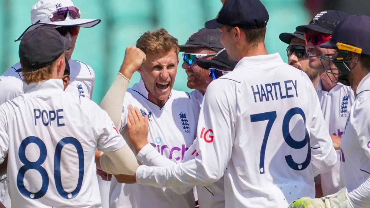 Ollie Robinson has been named in the playing eleven.  The 30-year-old Robinson has not played a Test match for the past 7 months.  His last Test match came in the Ashes series against Australia in July 2023.  This bowler has taken 21 wickets in 4 Tests against India