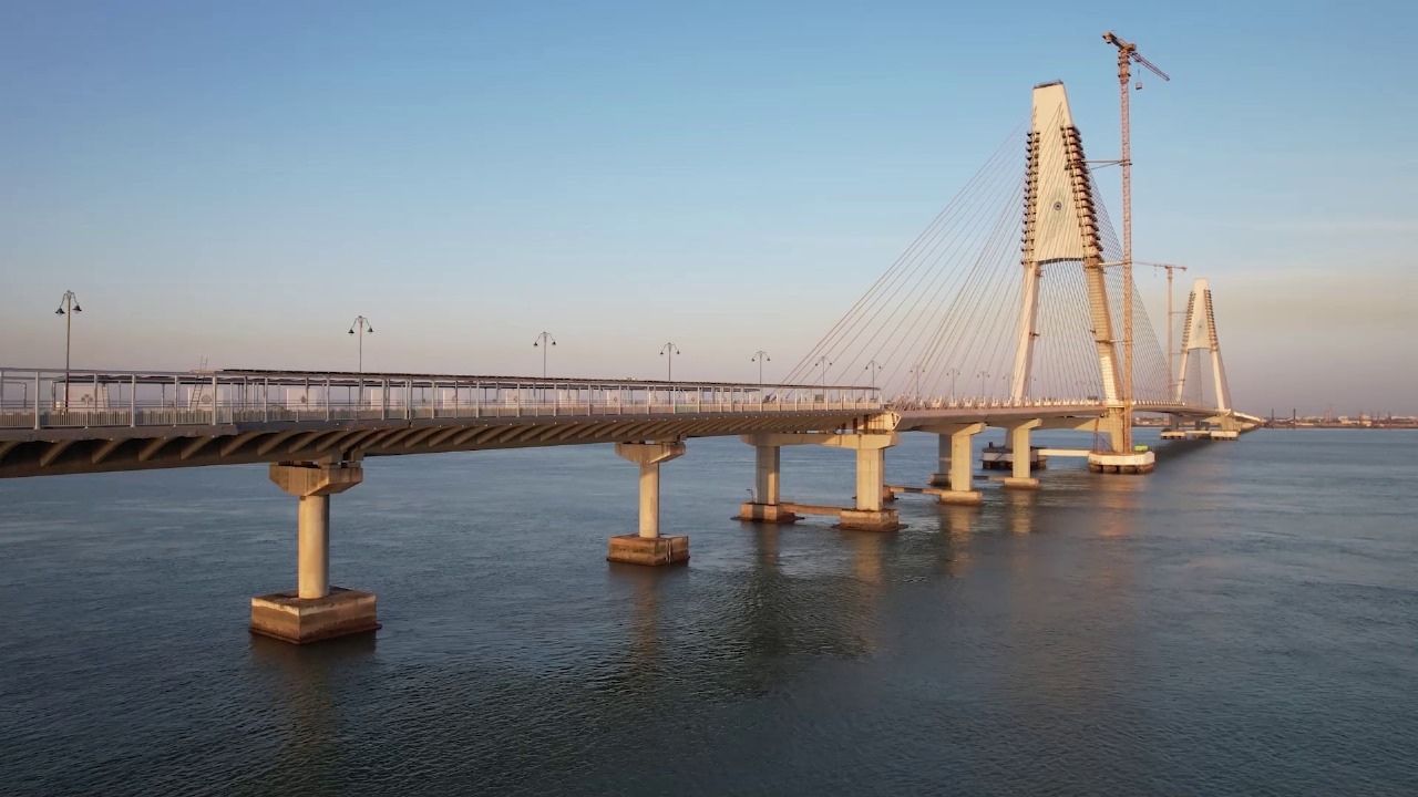 Indias longest cable stayed Bate-Dwarka signature bridge (2)