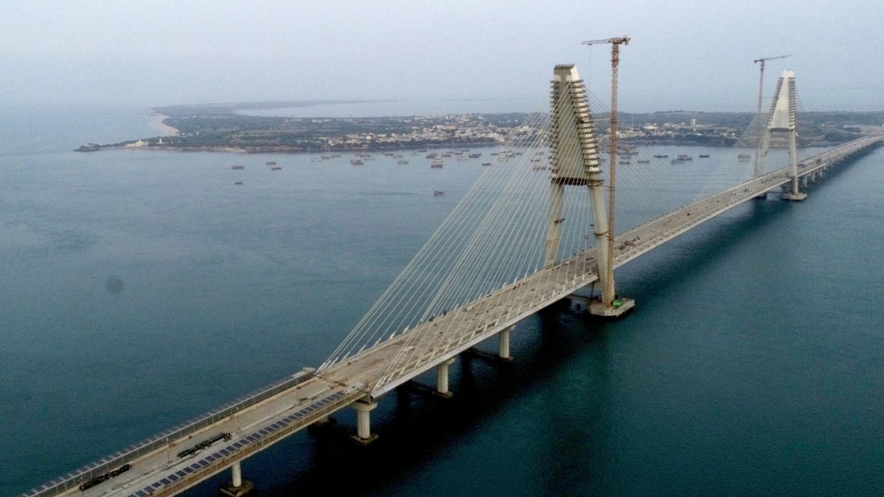 Indias longest cable stayed Bate-Dwarka signature bridge (8)