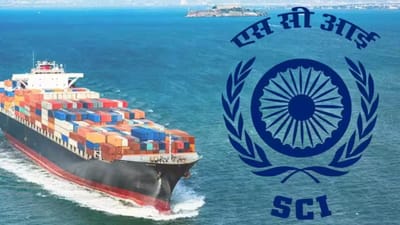 શિપિંગ કોર્પોરેશન ઓફ ઈન્ડિયા માલસામાન અને મુસાફરોના પરિવહનના વ્યવસાય સાથે સંકળાયેલી છે. SCI આજે એકમાત્ર ભારતીય શિપિંગ કંપની છે જે બ્રેક-બલ્ક સર્વિસિસ, આંતરરાષ્ટ્રીય કન્ટેનર સર્વિસિસ, લિક્વિડ/ડ્રાય બલ્ક સર્વિસિસ, ઓફશોર સર્વિસિસ, પેસેન્જર સર્વિસિસમાં કાર્યરત છે. SCI જુદા-જુદા સરકારી વિભાગો અને સંસ્થાઓ વતી મોટી સંખ્યામાં જહાજોનું સંચાલન કરે છે.
