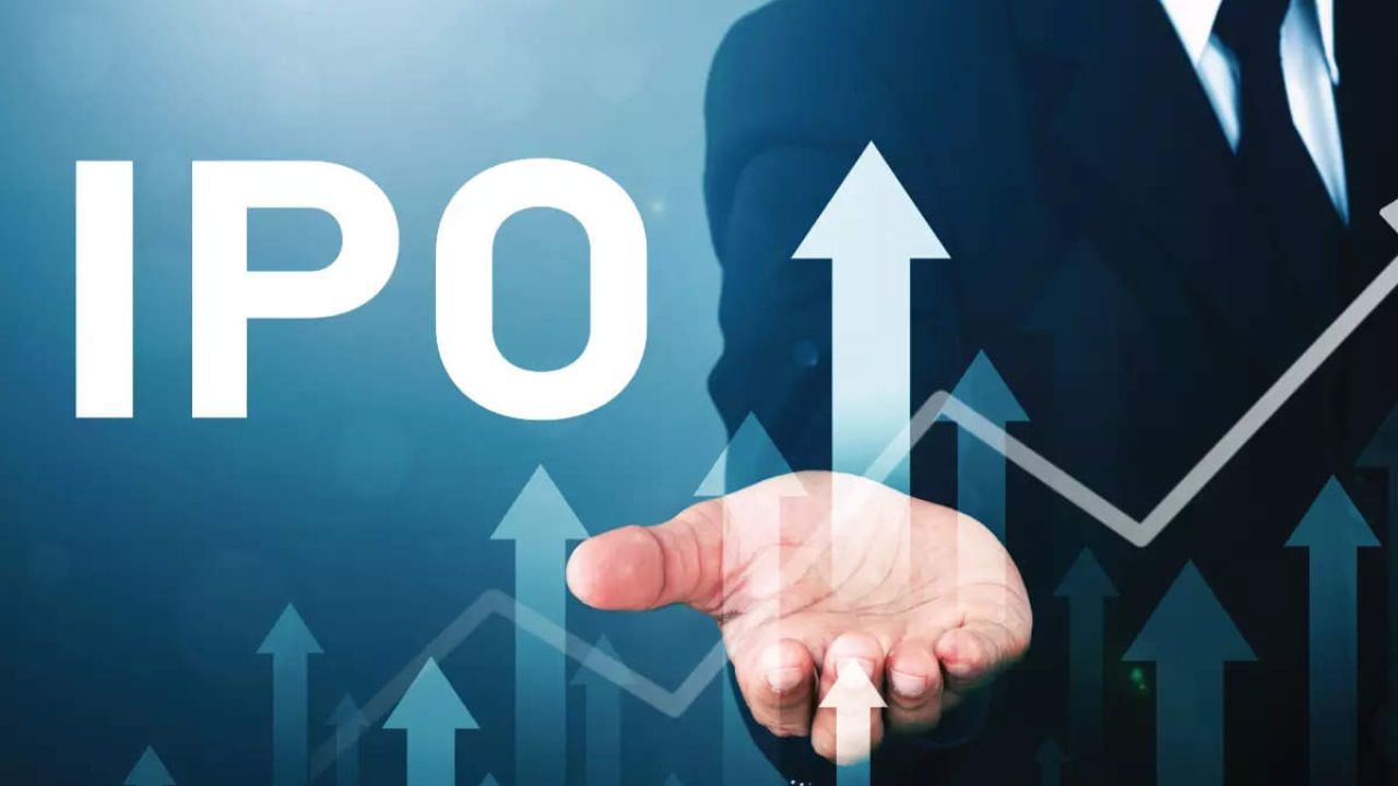 સાધવ શિપિંગ IPOના શેરની ફાળવણી 28 ફેબ્રુઆરીએ થવાની ધારણા છે. Sadhav Shipping IPO NSE SME પર લિસ્ટ થશે અને કામચલાઉ લિસ્ટિંગ તારીખ શુક્રવાર, માર્ચ 1 ના રોજ સેટ કરવામાં આવશે. IPO શેર પર હાલમાં કોઈ પ્રીમિયમ કે ડિસ્કાઉન્ટ નથી.