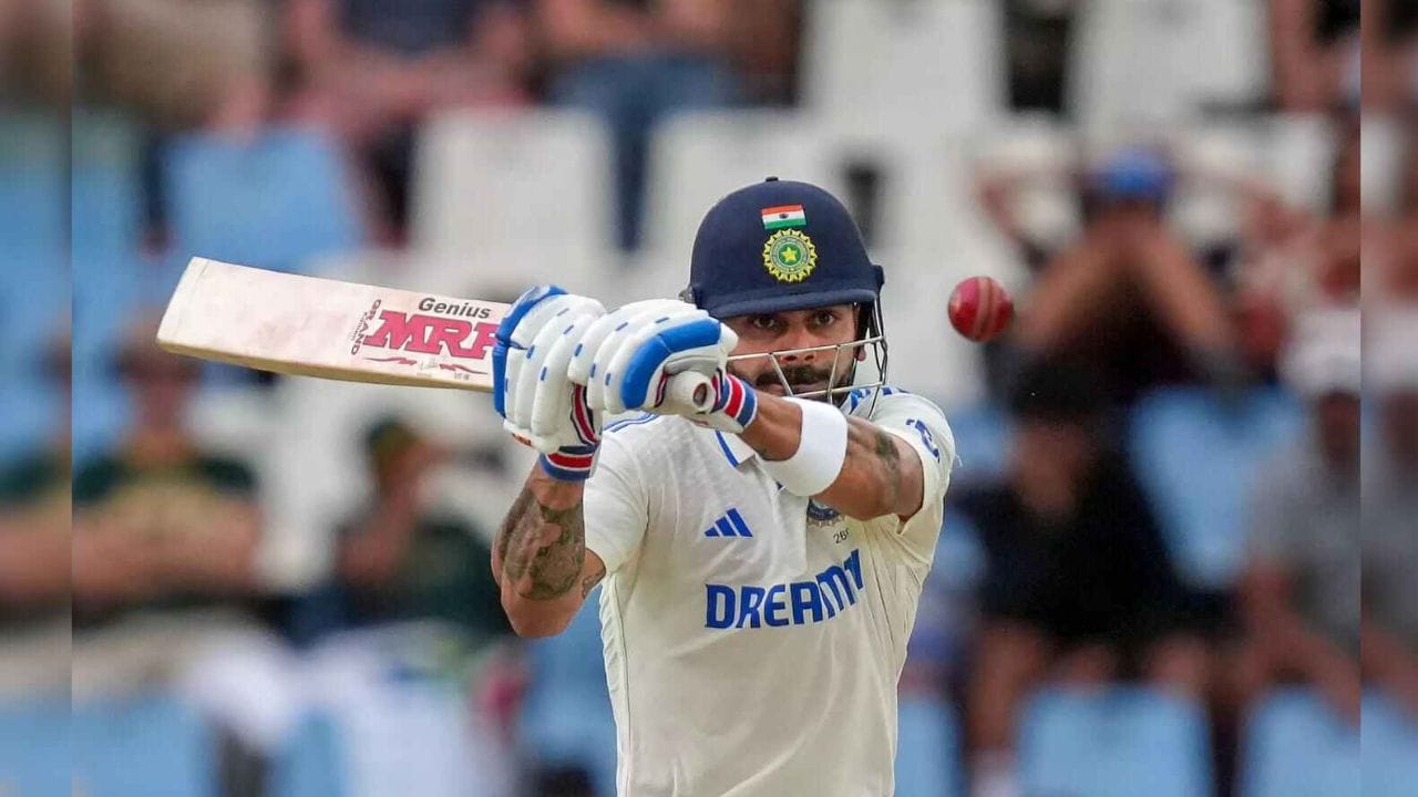  ઇંગ્લેન્ડ સામેની ટેસ્ટ શ્રેણીની બાકીની મેચો માટે વિરાટ કોહલીની ભારતીય ટીમમાં વાપસીની સ્થિતિ હજુ પણ અસ્પષ્ટ છે અને બીસીસીઆઇના ટોચના અધિકારીઓ શક્ય તેટલી વહેલી તકે ભૂતપૂર્વ કેપ્ટન સાથે તેની યોજનાઓ વિશે વાત કરવાનું વિચારી રહ્યા છે.