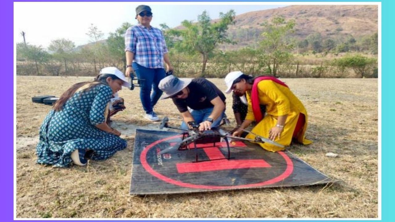 Operate a Drone in India comprehensive course covers the basics of drones, DGCA regulations.  Fail-safe mechanisms and emergency protocols.  Practical sessions include simulator training and drone flight on the ground, culminating in an intensive 3-part exam: oral, written and practical.