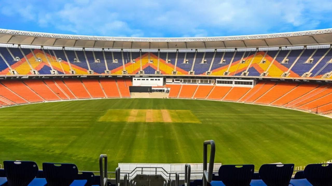 The first match will be held at the Narendra Modi Stadium in Ahmedabad on March 24, the second match on March 31 and the third match on April 4. Gujarat will face Mumbai on March 24, Hyderabad on March 31 and Punjab on April 4.