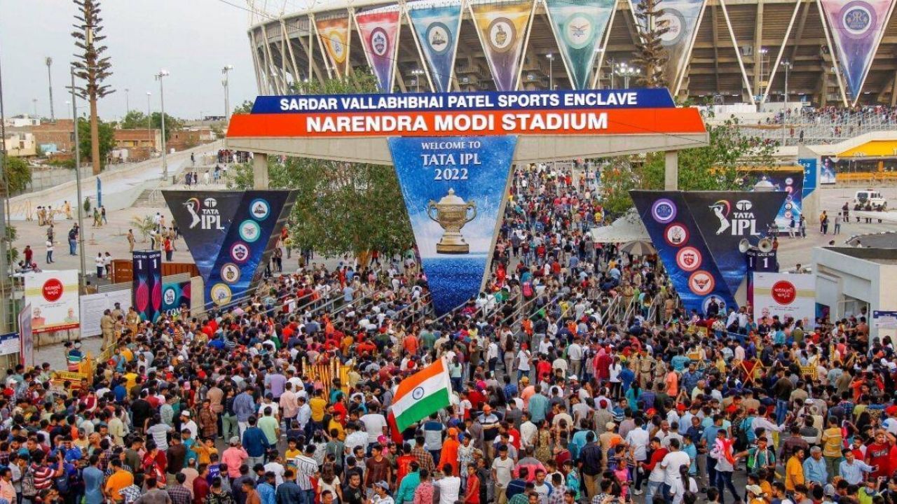 Offline tickets will be available at the box office and other outlets set up outside the Narendra Modi Stadium.