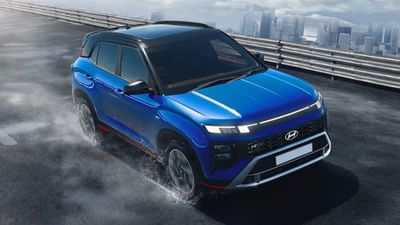 Hyundai Cretaના ફેસલિફ્ટ મોડલને લોન્ચ થયાને બે મહિના પણ થયા નથી. કંપનીએ ગ્રાહકોને એક નવી ભેટ આપી છે.કંપનીએ ભારતમાં Creta N Line વર્ઝન લોન્ચ કર્યું છે. લેટેસ્ટ SUV કાર ઘણી સ્પોર્ટિયર છે. તેને N8 અને N10 વેરિએન્ટ સાથે લોન્ચ કરવામાં આવી છે. 