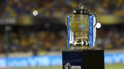 ઈન્ડિયન પ્રીમિયર લીગની 17મી સીઝનની શરુઆત 22 માર્ચથી થઈ રહી છે. ટૂર્નામેન્ટની પહેલી મેચ ચેન્નાઈ સુપર કિંગ્સ અને રૉયલ ચેલેન્જર્સ બેંગ્લોર વચ્ચે રમાશે. સીએસકેની આ ટીમ આ સીઝનમાં પણ પોતાના નામે ખિતાબ કરવા મેદાનમાં ઉતરશે.