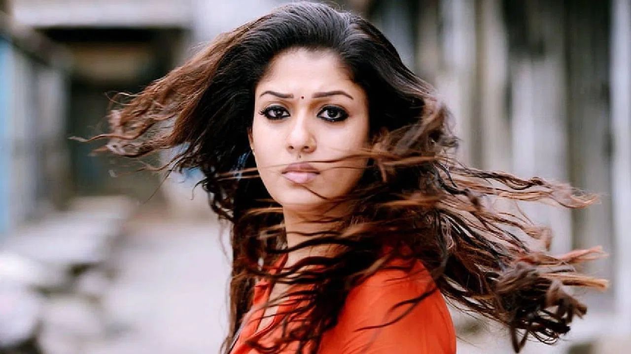 Meanwhile, there was talk that Nayantara's personal life has come under a big storm.  Not only this but the dispute between Nayantara and her husband has increased.
