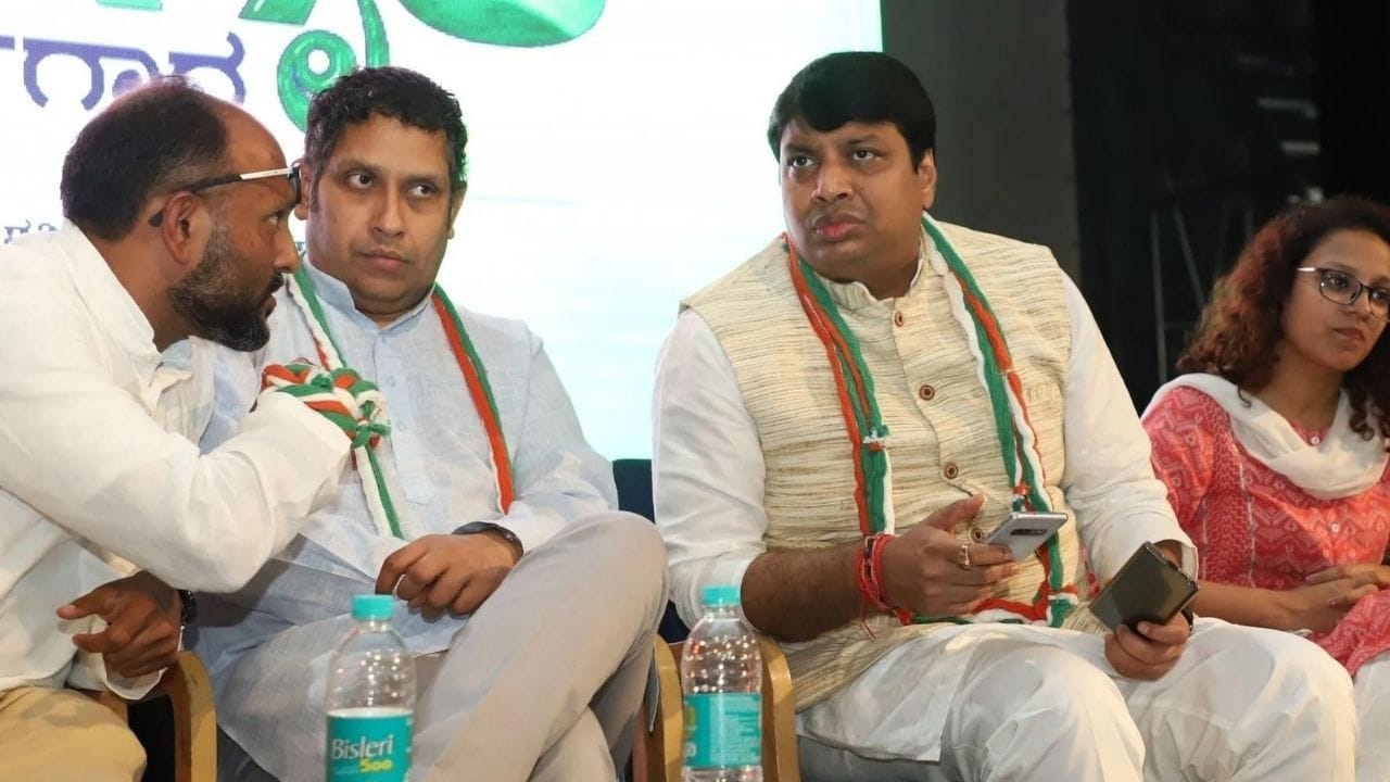 તેઓ અગાઉ કોંગ્રેસમાં રહેવા છતા પક્ષના અંદરો અંદરના જ વિવાદમાં રહી ચુક્યા છે,ભાજપ સાથે સાંઠગાંઠ અંગેનો પણ વિવાદ થયો હતો. જો કે તેમાં કોઇ તથ્ય સામે આવ્યુ ન હતુ. તે કોંગ્રેસનો વગદાર ચહેરો રહ્યા છે. કોંગ્રેસે આ વખતે લોકસભા માટે પસંદગીનો કળશ તેમના ઉપર ઢોળ્યો છે. 
