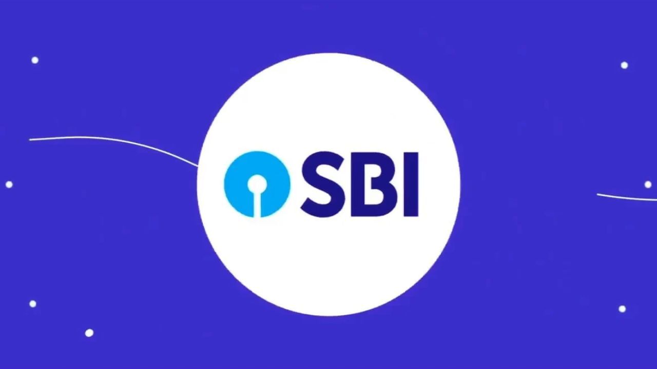 SBI ગ્રીન રૂપી ટર્મ ડિપોઝિટ : આ ડિપોઝિટ સ્કીમમાં વરિષ્ઠ નાગરિકો 1111 દિવસ અને 1777 દિવસના કાર્યકાળ પર 7.15 ટકા વળતર મેળવી શકે છે. બેંક 2222 દિવસની અવધિ માટે રિટેલ ડિપોઝિટ પર 7.40 ટકા વળતર આપે છે. નિયમિત ગ્રાહકો 1111 દિવસ અને 1777 દિવસની મુદત પર 6.65 ટકા કમાણી કરી શકે છે. બેંક 2222 દિવસની મુદત માટે રિટેલ ડિપોઝિટ પર 6.40 ટકા ઓફર કરી રહી છે.