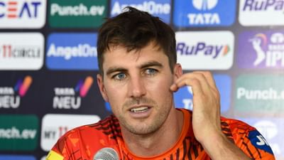 રાજીવ ગાંધી સ્ટેડિયમ બુધવારના રોજ આઈપીએલના ઈતિહાસમાં આ મેચમાં અનેક રેકોર્ડ બન્યા છે. સનરાઈઝર્સ હૈદરાબાદ અને મુંબઈ ઈન્ડિયન્સ વચ્ચે રનનો પહાડ ઉભો થયો હતો આ ટૂર્નામેન્ટના ઈતિહાસમાં અનેક રેકોર્ડ એક જ દિવસમાં તુટી ગયા છે. આ બ્લોકબસ્ટર મેચમાં પહેલા બેટિંગ કરતા હૈદરાબાદે પોતાના 3 બેટ્સમેનોને તોફાની ઈનિગ્સ રમી હતી.