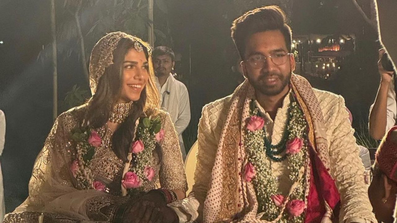 બેલા સેહગલ બોલિવુડમાં ડાયરેક્ટર તરીકે પણ કામ કરી ચૂકી છે. તેમણે શિરીન ફરહાદ કી તો નિકલ પડી (2012), બ્લેક (2005), દેવદાસ (2002), હમ દિલ દે ચૂકે સનમ (1999) અને ખામોશી-ધ મ્યુઝિકલ (1996) જેવી ફિલ્મોમાં સંપાદક તરીકે કામ કર્યું છે.