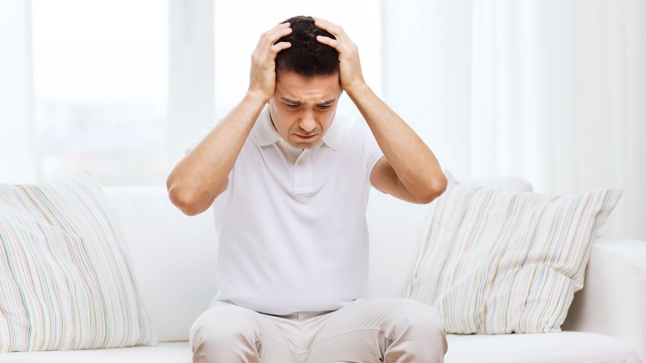 વિટામિન B12ને 'એનર્જી વિટામિન' કહેવાય છે. રોગપ્રતિકારક શક્તિ વધારવાની સાથે, તે મગજની સરળ કામગીરી જાળવવામાં મદદ કરે છે. તેની ઉણપથી મગજ નબળું પડી જાય છે. (Photo - Canva)