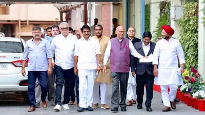 અરવિંદ કેજરીવાલની ધરપકડના વિરોધમાં INDI ગઠબંધનના નેતાઓ પહોંચ્યા ચૂંટણી પંચ, તપાસ એજન્સીઓના દુરુપયોગનો કર્યો આક્ષેપ