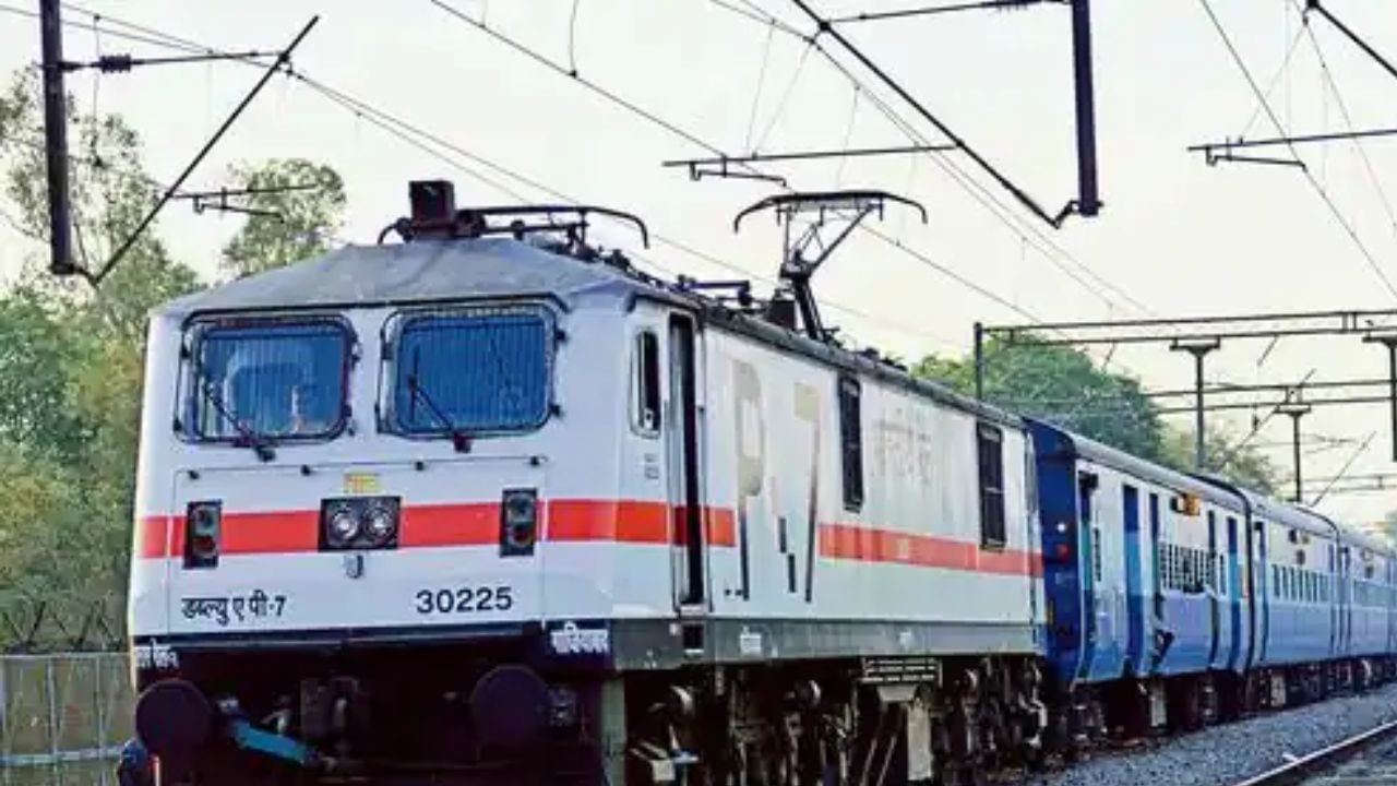 Ahmedabad and rajkot train