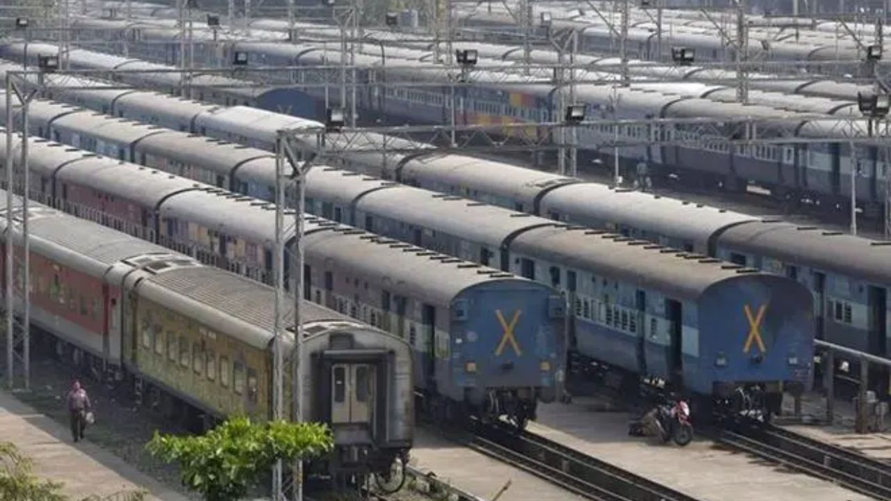 Surat-Jayanagar-Ujjain Special Train