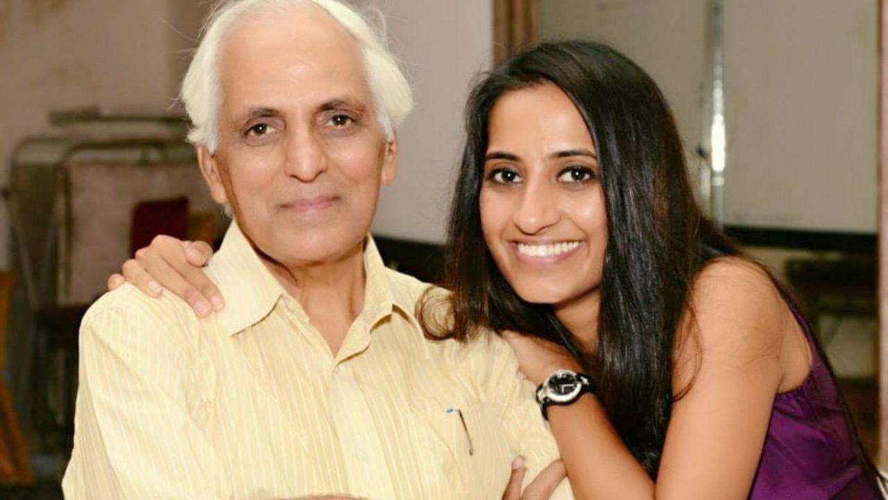 Vineeta Singh family (9)
