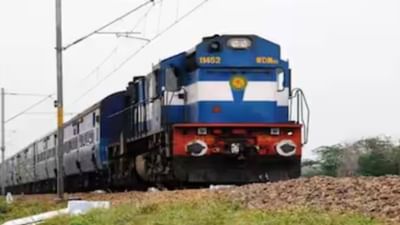 ભાવનગરથી ઉપડતી આ ટ્રેન ઓખા સુધી મુસાફરોને સફર કરાવે છે. તેના રુટમાં તે 38 જેટલા સ્ટોપેજ લે છે. આ ટ્રેન નાના સ્ટેશનોને પણ કવર કરે છે.
