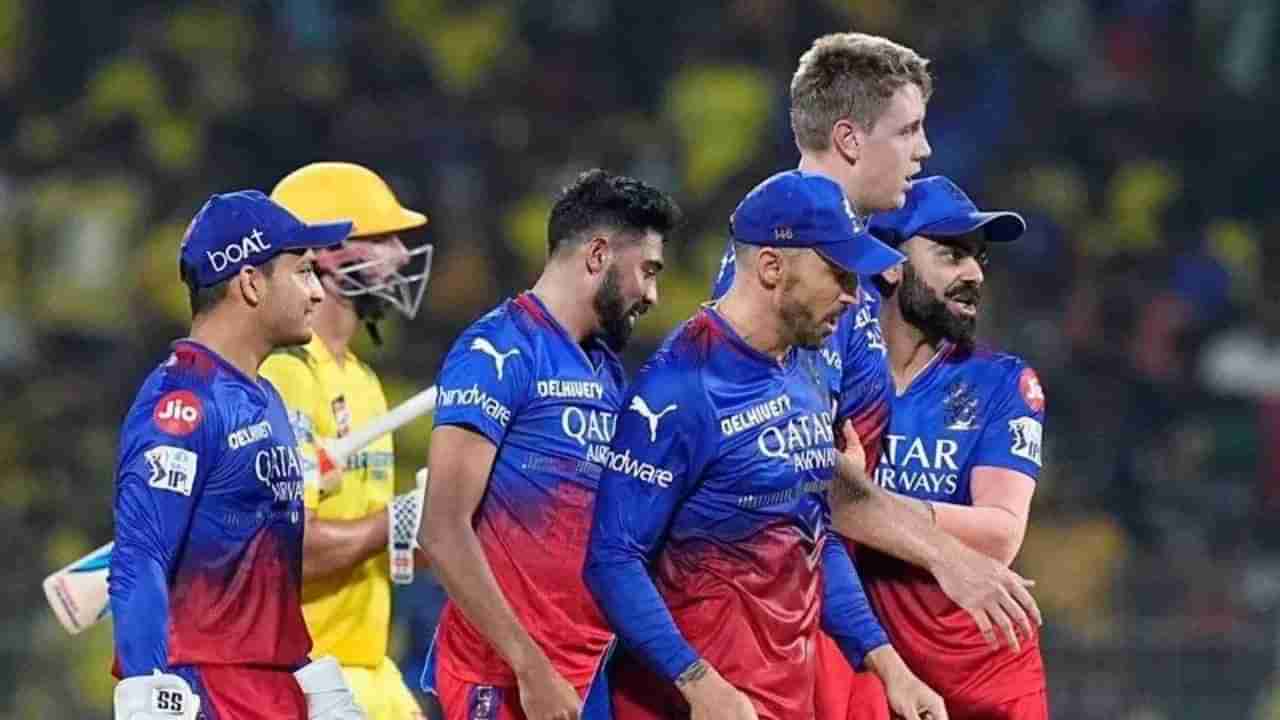 IPL 2024: RCB કોચે જાહેરમાં બોલરોનું કર્યું અપમાન, કહ્યું બુદ્ધિશાળી બોલરોની જરૂર હતી