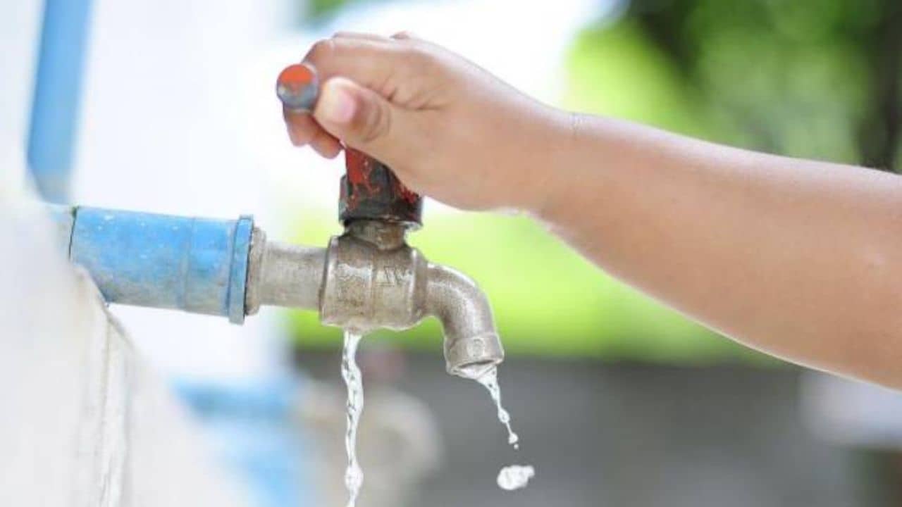 Jamnagar : આકરા ઉનાળા વચ્ચે પાણીકાપ ! 40 હજારથી વધુ લોકોને નહીં મળે પાણી, જુઓ Video