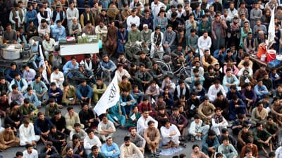 બાંગ્લાદેશ સામે 8 રને જીત મેળવીને અફઘાન ટીમ T20 વર્લ્ડ કપની સેમીફાઈનલમાં પહોંચી ગઈ હતી. આ જીત સાથે બાંગ્લાદેશ અને ઓસ્ટ્રેલિયા T20 વર્લ્ડ કપમાંથી બહાર થઈ ગઈ હતી.આ જીત સાથે અફઘાનિસ્તાનના ક્રિકેટ ચાહકોએ ખુબ જશ્ન મનાવ્યો હતો.