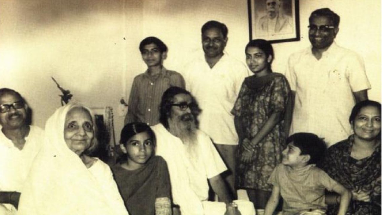 Piyush Goyal family (8)