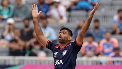 ટી20 વર્લ્ડકપ 2024માં ભારત અને અમેરિકા વચ્ચે ન્યુયોર્કમાં રોમાંચક મેચ જોવા મળી હતી. આ મેચમાં ભારતે અમેરિકાને 7 વિકેટથી હાર આપી છે. આ સાથે ટીમ ઈન્ડિયાએ સુપર-8માં ક્વોલિફાય કરી લીધું છે. અમેરિકાએ પહેલા બેટિંગ કરી માત્ર 111 રનનો ટાર્ગેટ રાખ્યો હતો.