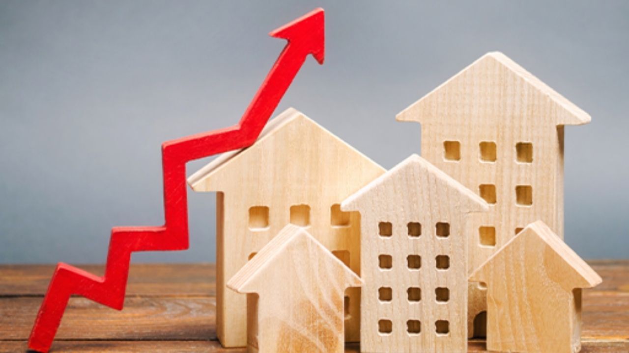 Stock Market Housing Development Share Price Expert Buy Signal (3)