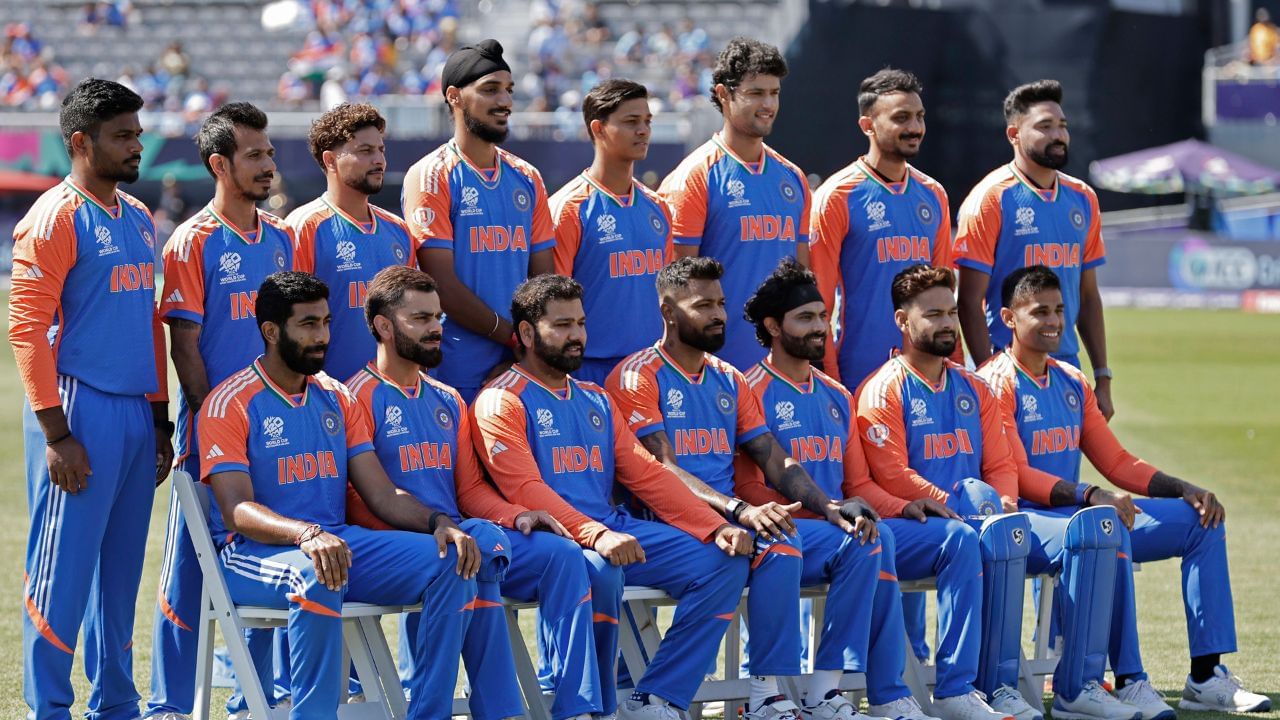 આ મેચ પહેલા ટીમ ઈન્ડિયામાંથી એક મોટા સમાચાર સામે આવ્યા છે ટીમ ઈન્ડિયાના 2 ખેલાડી આ ટૂર્નામેન્ટ વચ્ચે ભારત પરત ફરી શકે છે.