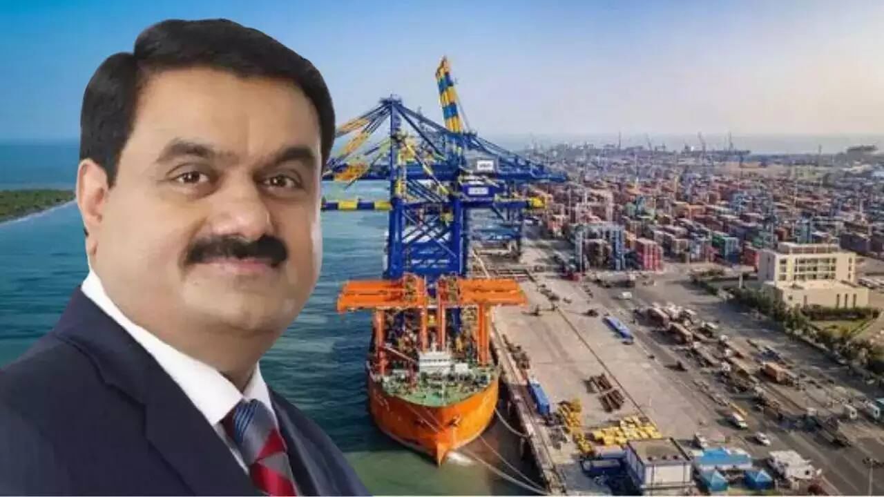 Adani Ports and Special Economic Zone Ltdએ ભારતીય મલ્ટીનેશનલ પોર્ટ ઓપરેટર અને લોજિસ્ટિક્સ કંપની છે જે અદાણી ગ્રુપનો ભાગ છે. કંપનીની માર્કેટ કેપ 2.75 લાખ કરોડ અને P/E ratio 2.15 છે. 