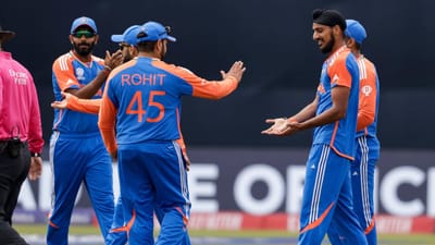 ક્રિકેટ ચાહકો માટે ટી20 વર્લ્ડકપ તો શરુ થઈ ચુક્યો છે પંરતુ ક્રિકેટ ચાહકોની નજર હવે ભારત-પાકિસ્તાન વચ્ચે રમાયેલી મેચ પર છે. જેમાં ભારતનું પલડું ભારે છે. બંન્ને ટીમ વચ્ચે  અત્યાર સુધી 12 ટી20 મેચ રમાઈ છે. જેમાં ભારતે 8 મેચ અને પાકિસ્તાને 3 મેચ જીતી છે. જ્યારે 1 મેચ ટાઈ રહી હતી.