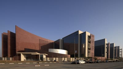 સુરત વીડિયો : 7 જુલાઇથી ડાયમંડ બુર્સમાં ઓફિસ ખુલશે, વિશ્વની સૌથી મોટી ઓફિસ બિલ્ડિંગમાં ધમધમાટ જોવા મળશે