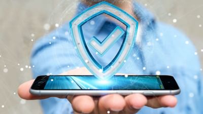 Antivirus app : ફોન પર Malware અને Virus એટેક ચિંતાનો વિષય છે. કેટલીકવાર આપણે કોઈ એવી ભૂલ કરીએ છીએ કે જેના માટે આપણે પરિણામ ભોગવવું પડે છે અને આપણા ફોનની સલામતી અને સુરક્ષા જોખમમાં આવી જાય છે. જો તમે પણ તમારા મોબાઈલ ફોનને વાઈરસના હુમલાથી બચાવવા ઈચ્છો છો, તો તમારા માટે તમારા સ્માર્ટફોનમાં એક સારી એન્ટિવાયરસ એપ હોવી ખૂબ જ જરૂરી છે.