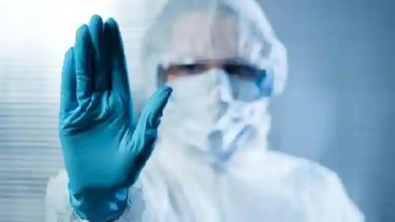 પહેલા તેને ભીલુરા સીએચસીમાં લઈ જવામાં આવ્યો હતો. ત્યાંથી તેને હિંમતનગરની સિવિલ હોસ્પિટલમાં રીફર કરવામાં આવ્યો હતો. બીજા દિવસે તેનું અવસાન થયું, બાળકીને ઉલ્ટી, ઝાડા, તાવની ફરિયાદ બાદ 5 જુલાઈના રોજ ગુજરાતની ઈડર હોસ્પિટલમાં લઈ જવામાં આવી હતી. તેમની આઈસીયુમાં સારવાર ચાલી રહી હતી. બે દિવસ પહેલા તેને વોર્ડમાં ખસેડવામાં આવી હતી. બાળકી હવે સ્વસ્થ છે.