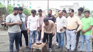 ભરૂચ : બિસ્માર રસ્તા તરફ તંત્રનું ધ્યાન ખેંચવા અનોખું વિરોધ પ્રદર્શન કરાયું, જુઓ વીડિયો