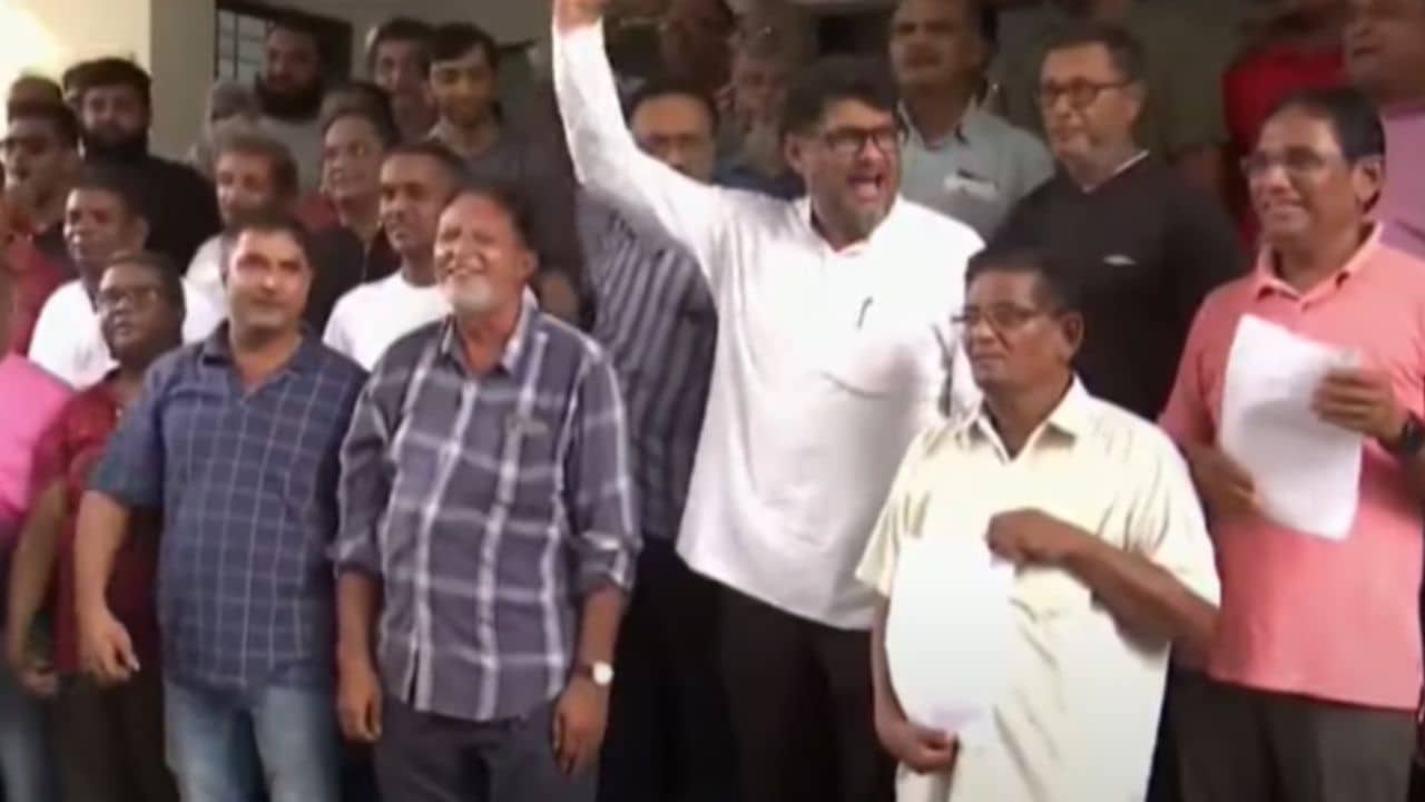 સુરત : પાવર ગ્રીડ લાઈનનો ખેડૂતોએ ઉગ્ર વિરોધ કર્યો, જુઓ વિડીયો