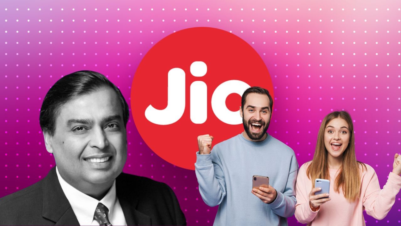 રિલાયન્સ Jio એ શનિવારે કહ્યું કે તે ચાઈનીઝ કંપનીઓને પાછળ છોડીને ડેટા ટ્રાફિક એટલે કે વપરાશના સંદર્ભમાં વિશ્વની સૌથી મોટી કંપની બની ગઈ છે. કંપનીએ નિવેદનમાં જણાવ્યું હતું કે માથાદીઠ ડેટા વપરાશ વધીને 30.3 જીબી પ્રતિ મહિને થયો છે એટલે કે દરરોજ એક જીબીથી વધુ. આ સાથે તે ડેટા ટ્રાફિકના મામલે વિશ્વની સૌથી મોટી કંપની બની ગઈ છે. રિલાયન્સ જિયોના જૂન ક્વાર્ટરના ડેટા અનુસાર, ડેટા વપરાશ 32.8 ટકા વધીને 44 બિલિયન ગીગાબાઇટ્સ (GB) થયો છે જે ગયા વર્ષના સમાન ક્વાર્ટરમાં 33.2 બિલિયન GB હતો.