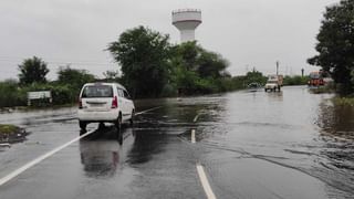 ભરૂચ વીડિયો : વરસાદે વિરામ લેતા જનજીવન થાળે પડ્યું, બે દિવસથી બંધ સ્ટેટ હાઇવે વાહન વ્યવહાર માટે ખોલવામાં આવ્યો