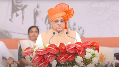 Independence day News : આયુષ્યમાન ભારત યોજના હેઠળ ગુજરાતના 2 કરોડ ગરીબ પરિવારને 10 લાખ સુધીનું પુરુ પડાશે આરોગ્ય કવચ - ભૂપેન્દ્ર પટેલ